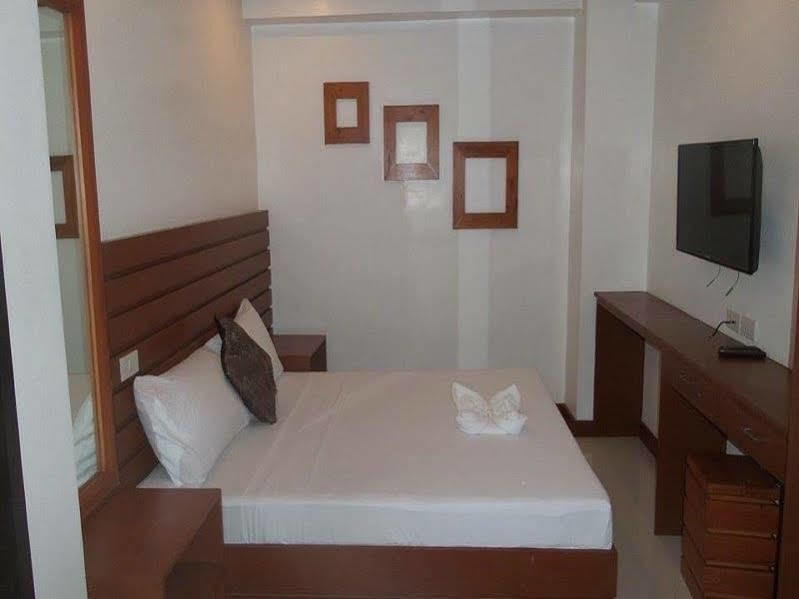Abozza Resort Balabag  Exterior photo